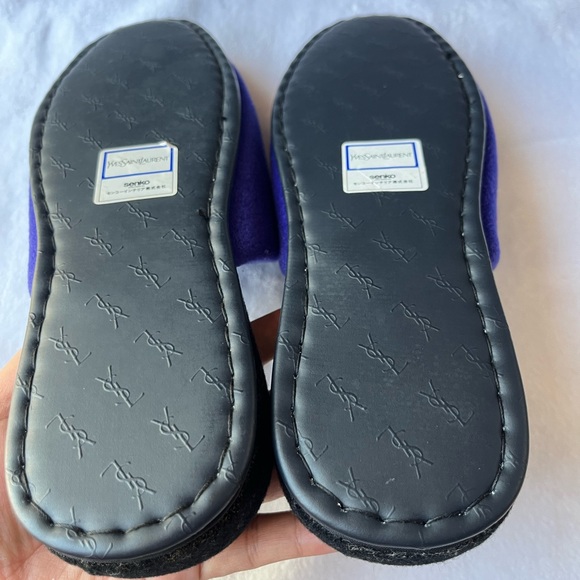 YSL INDOOR / BATHROOM SLIPPERS (PRICE FIRM) - Picture 5 of 7